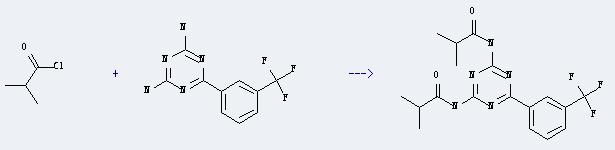 1,3,5-Triazine-2,4-diamine,6-[3-(trifluoromethyl)phenyl]- can react with isobutyryl chloride to produce N-[4-isobutyrylamino-6-(3-trifluoromethyl-phenyl)-[1,3,5]triazin-2-yl]-isobutyramide